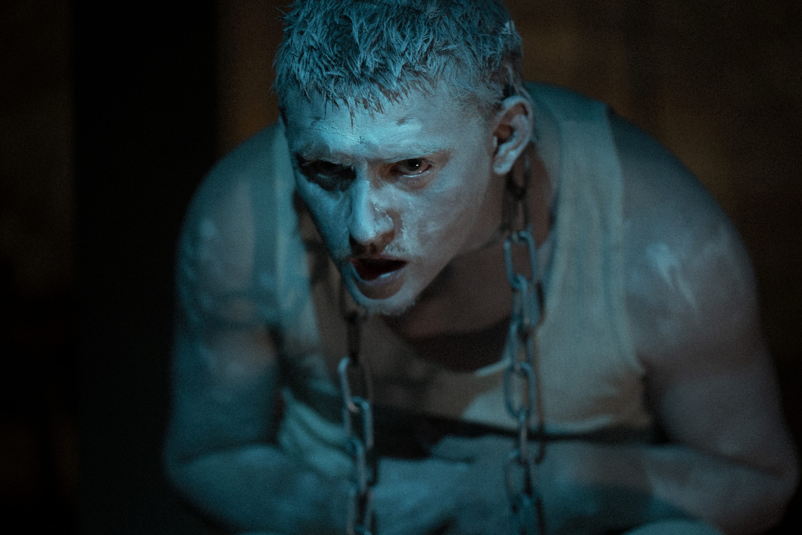 Lorn Macdonald as Segismundo_credit Aly Wight 2