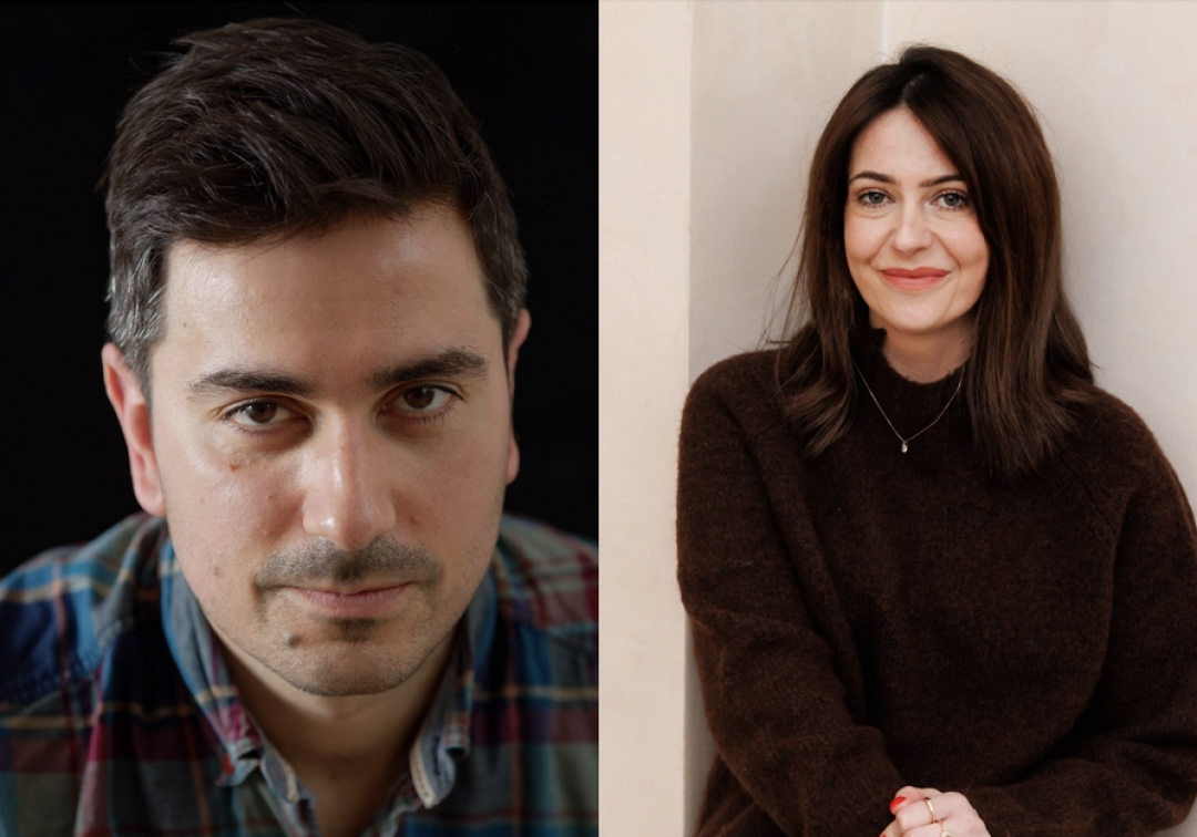 Tariq Ashkanani a la izquierda con una camisa a cuadros sobre un fondo oscuro, junto a Kirsty Lockwood a la derecha con cabello oscuro y un suéter marrón contra una pared clara.